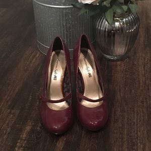 Mary Jane Pumps